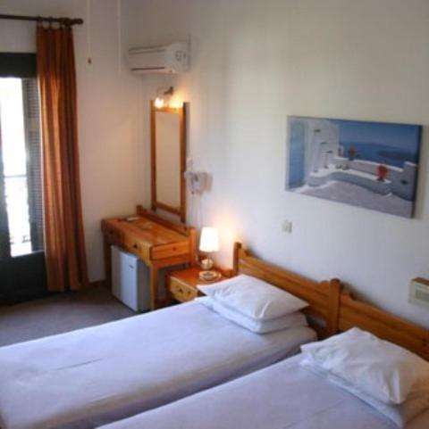 Odysseas Guest house 2*