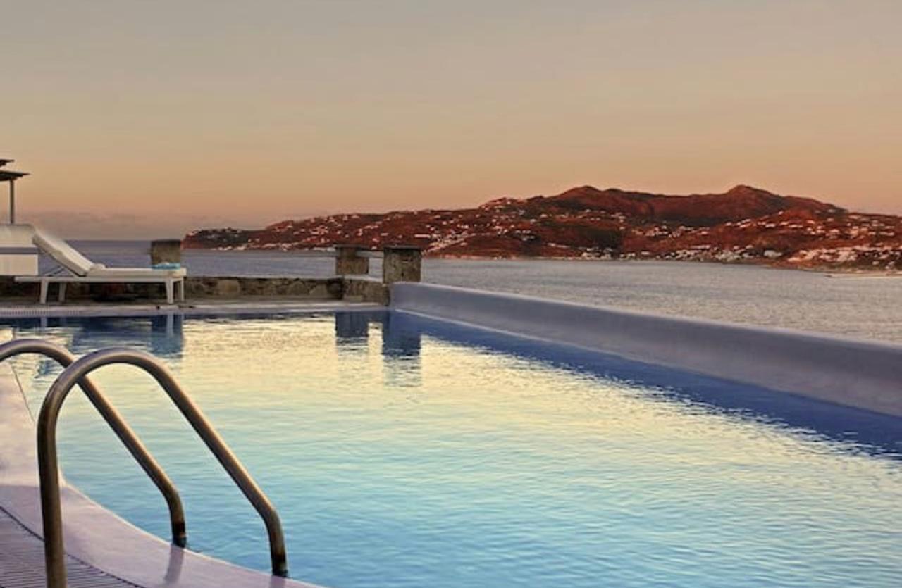 Olympia Villa Tourlos