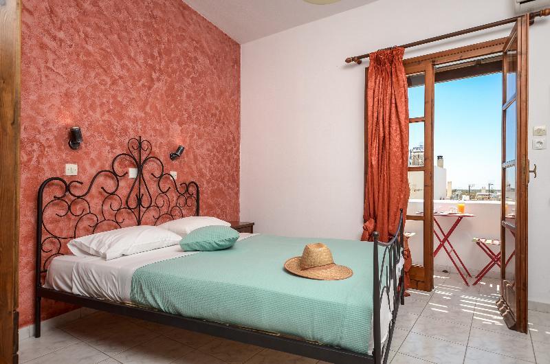 Depis Economy Hotel Plaka (Naxos)