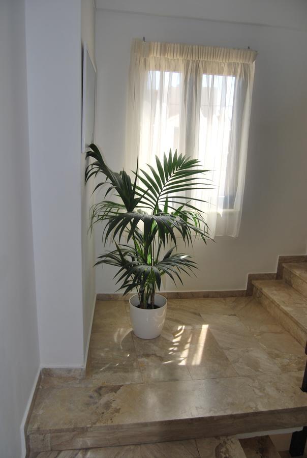 Argo Rooms-papadakis Aparthotel Kissamos