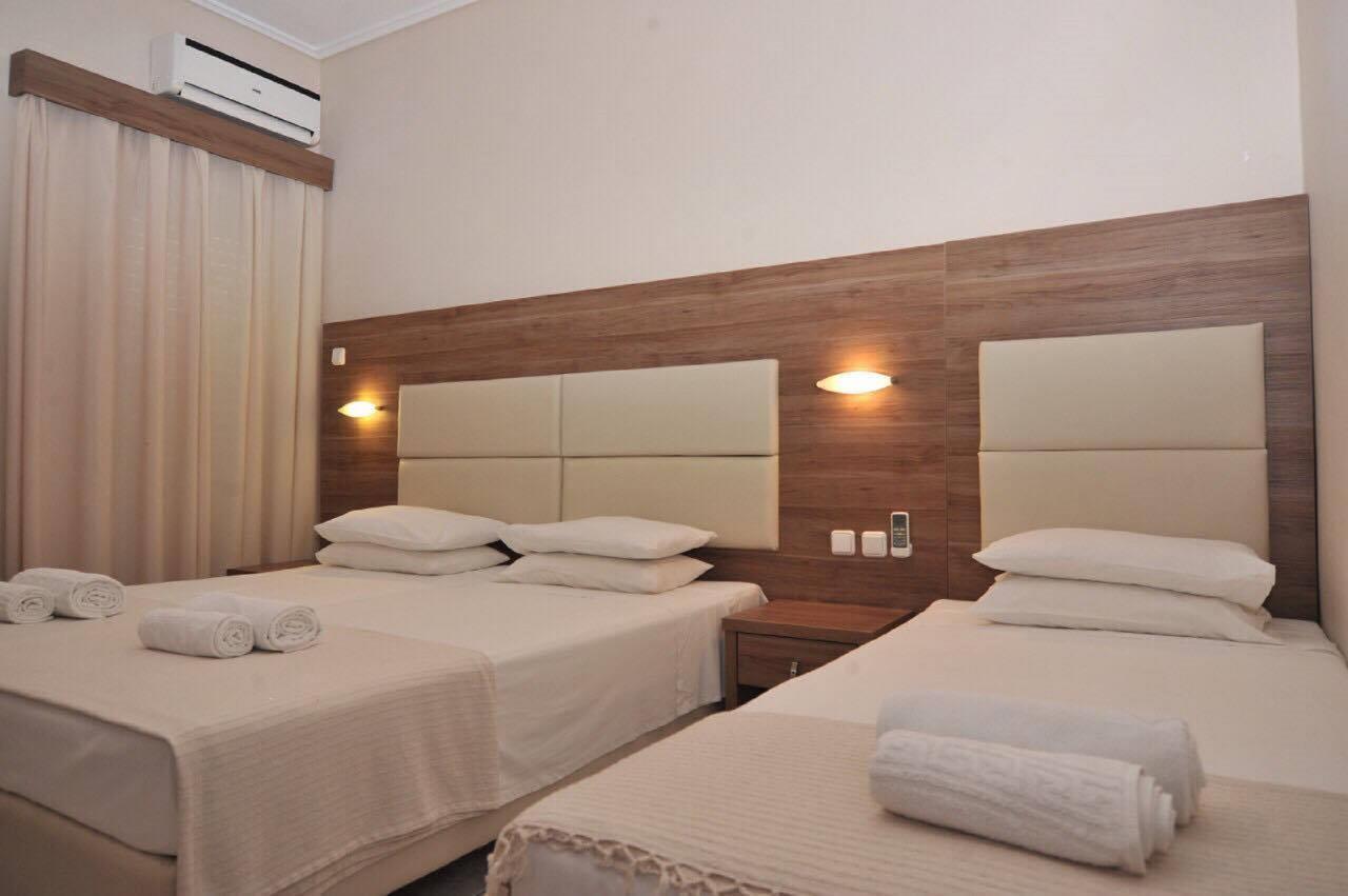 Sydney Hotel *