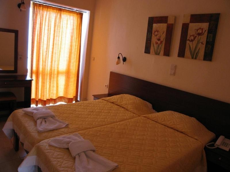 Blue Sky Aparthotel Rethymno (Crete)