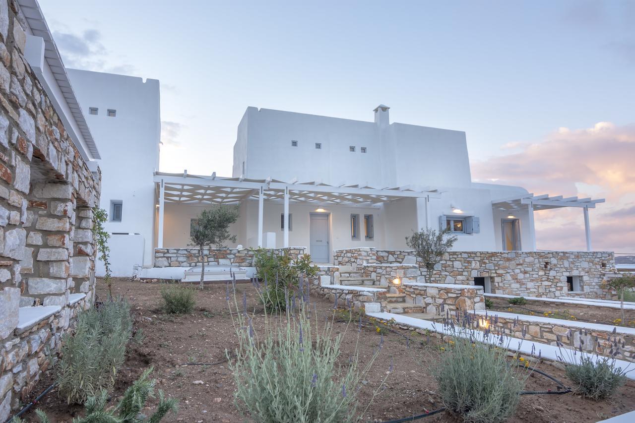 Passos Villa Parasporos