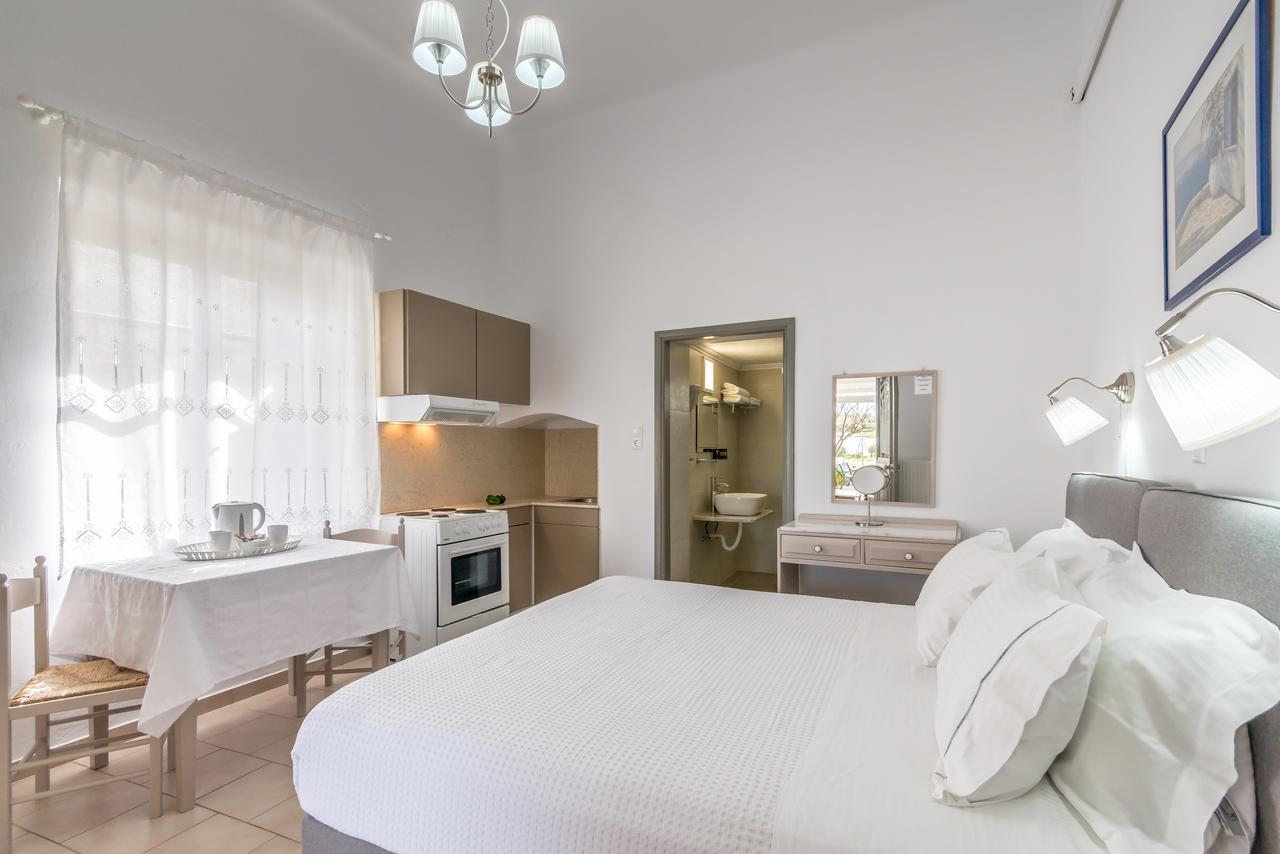 Milos Apartment *
