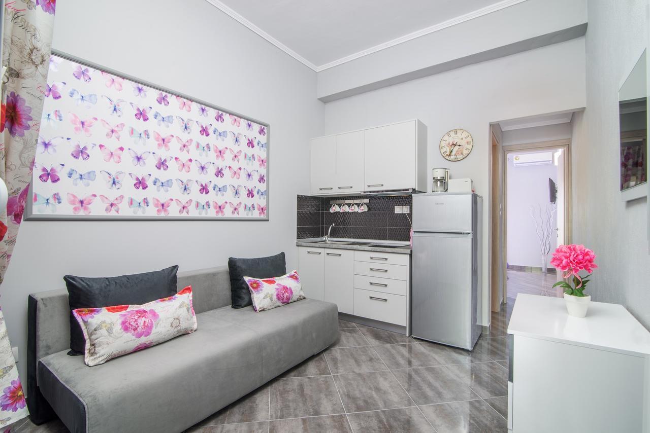 Diogenis Apartment *