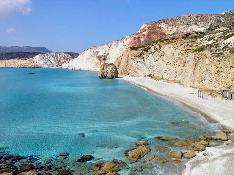 Thalassitra Village Adamantas (Milos)
