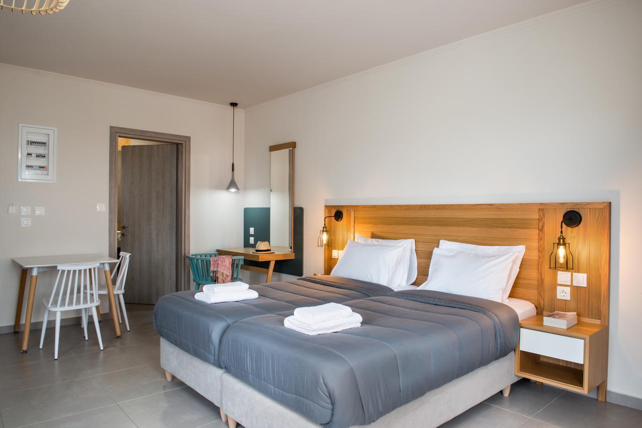 Aparthotel By Kalomirakis Family 3*