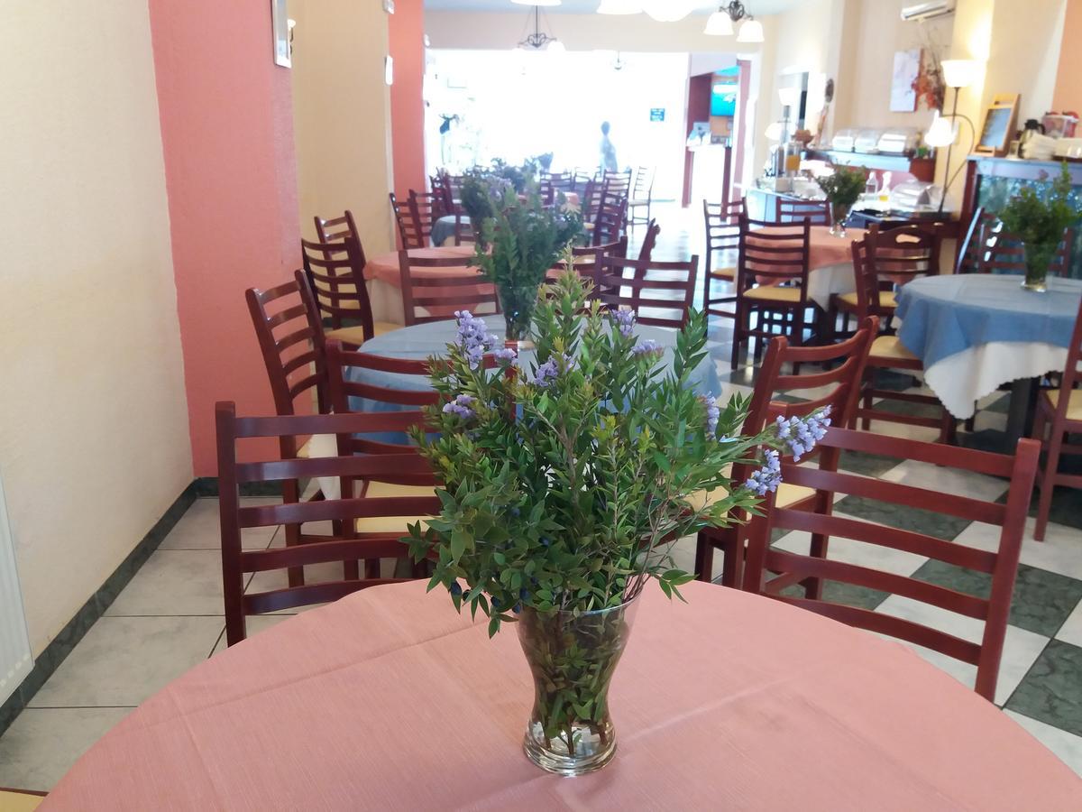 Venardos Hotel 3*
