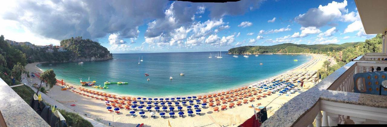 Apollo * Parga