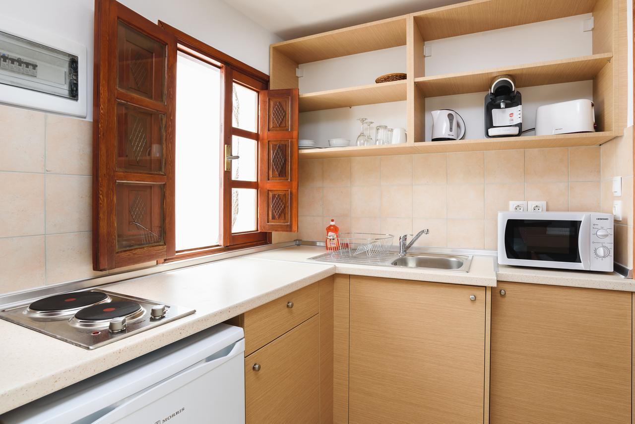 Meandros Suites