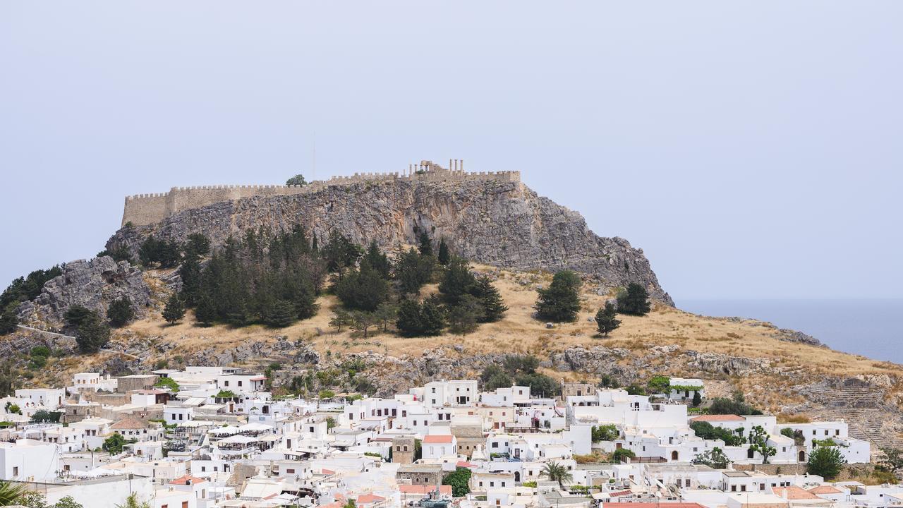 Apartment Meandros Suites *