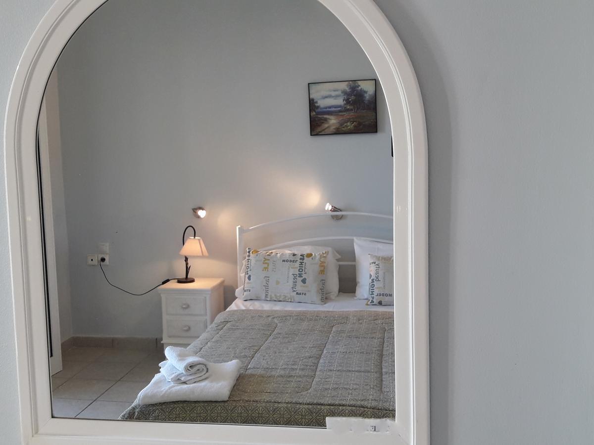 Apartment Yiannis *