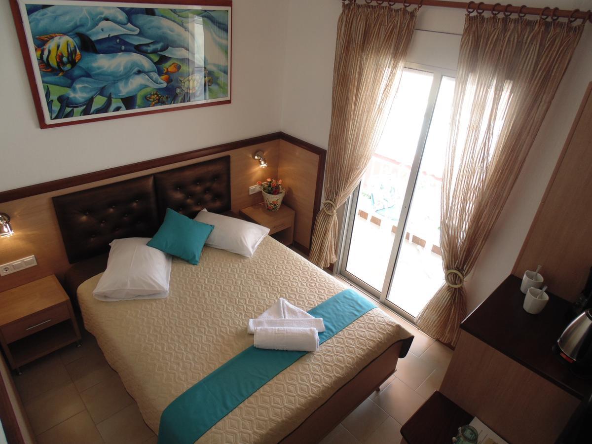 Billy's House * Sarti