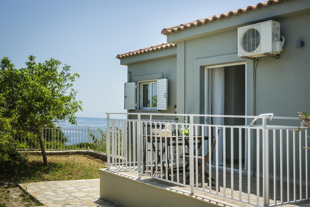 Sea View 2 *