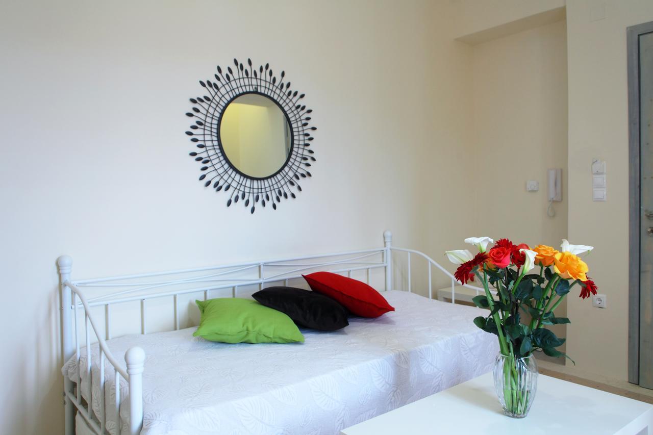 Niriides Aparthotel 3*