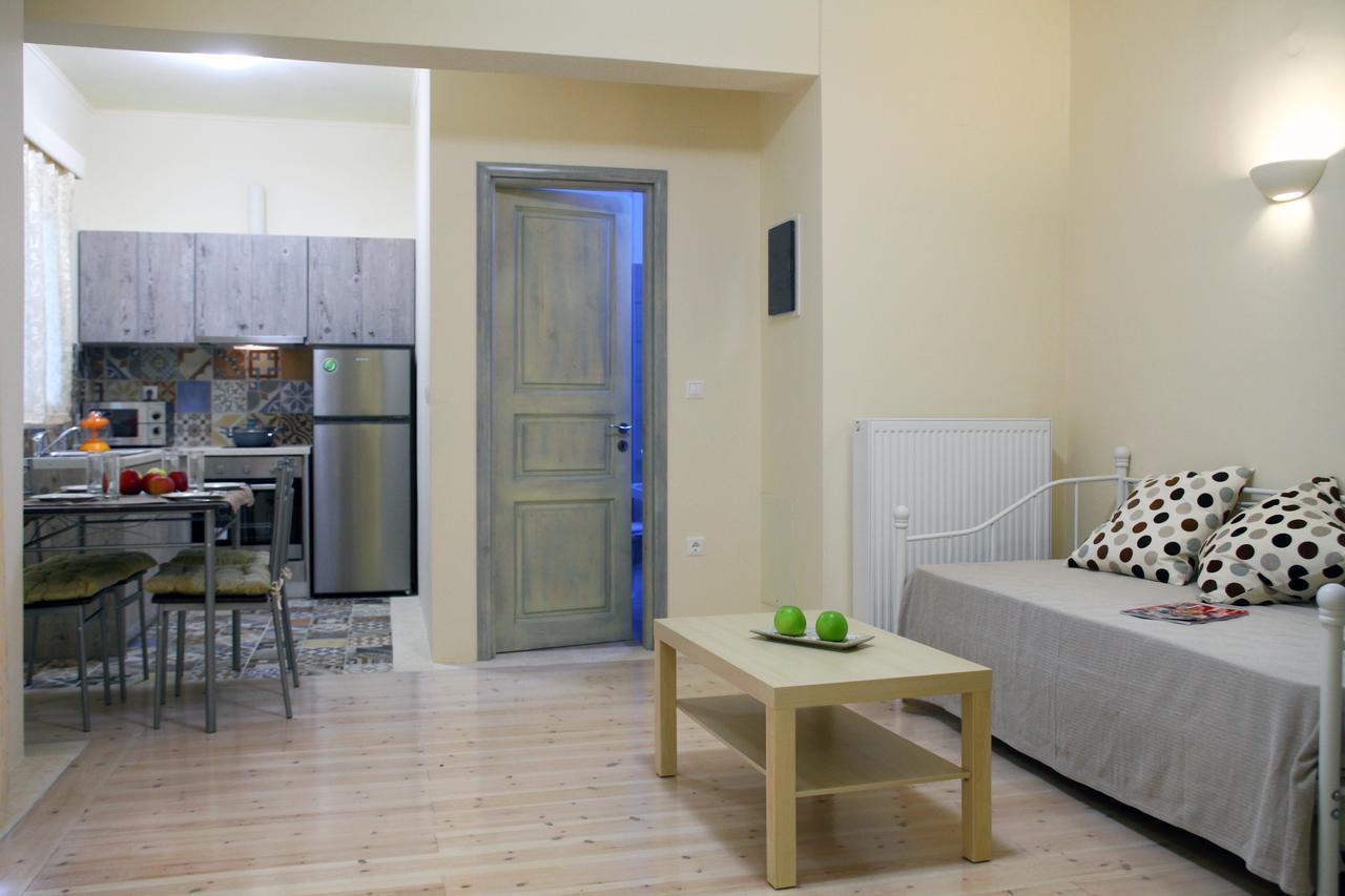 Aparthotel Niriides 3*