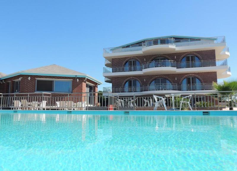 Ionio Star Aparthotel 3*