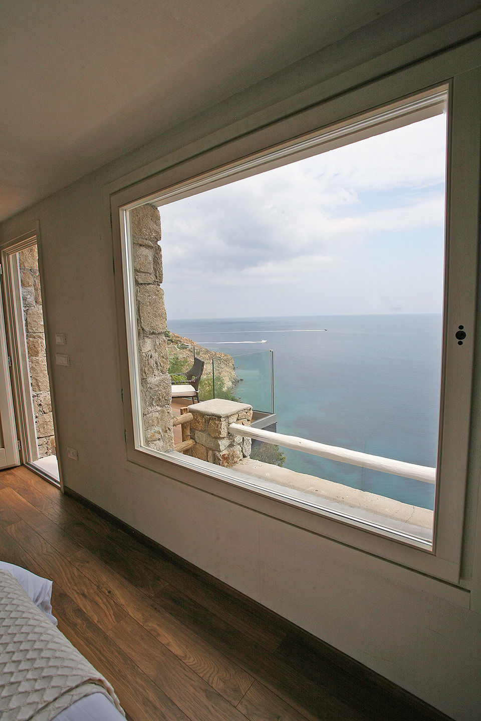 Atlantis Aparthotel