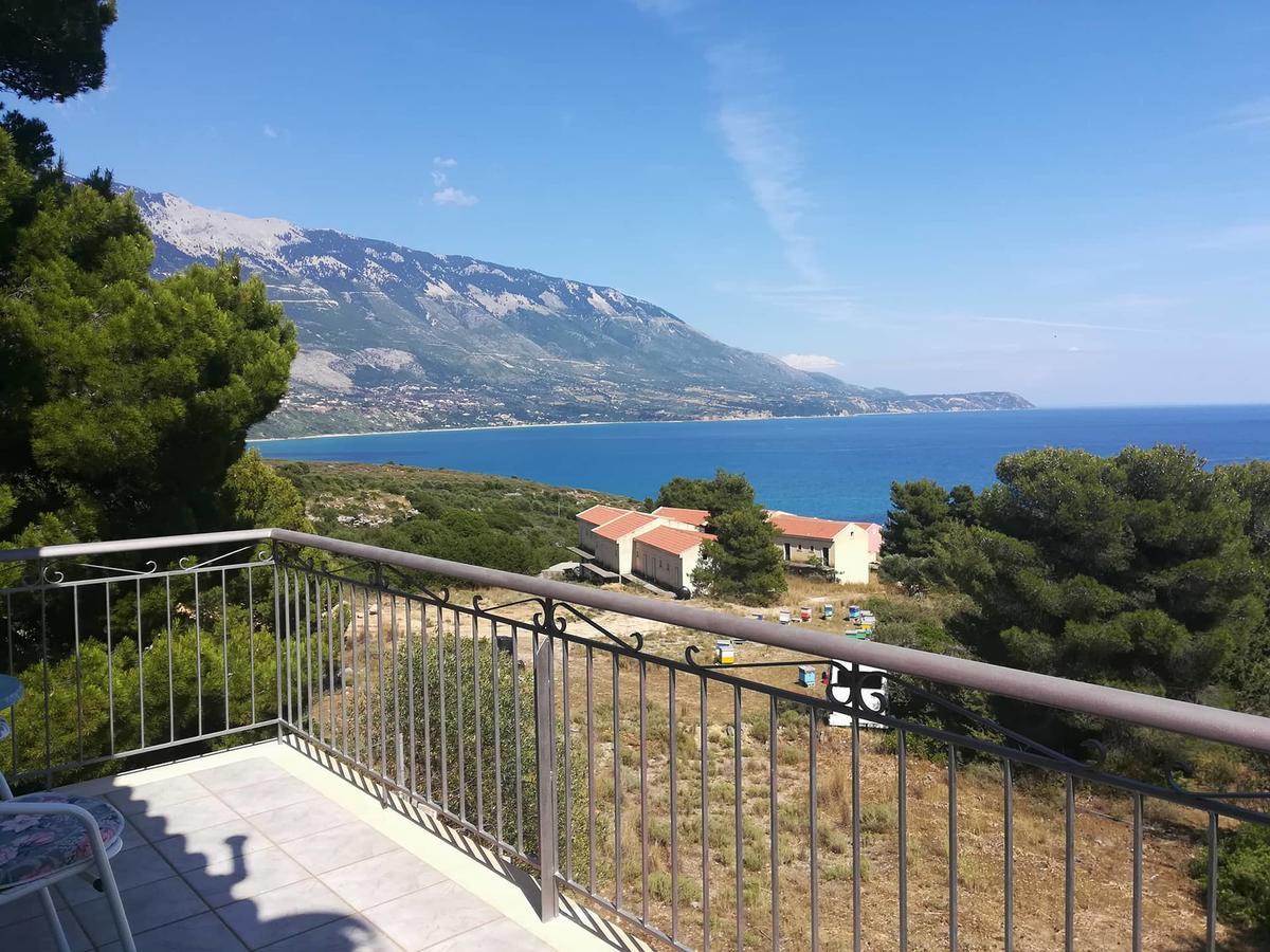 Pessada Bay And