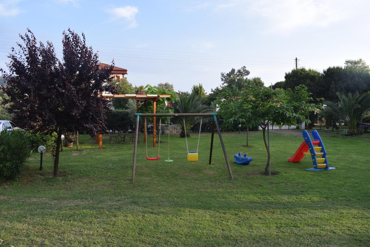 Apartment House Evristhenis 1 *