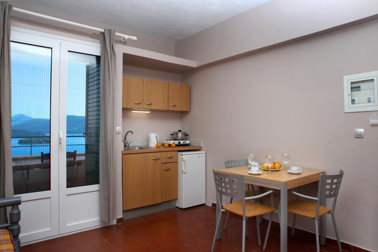 Scorpios Hotel Nydri (Lefkada)