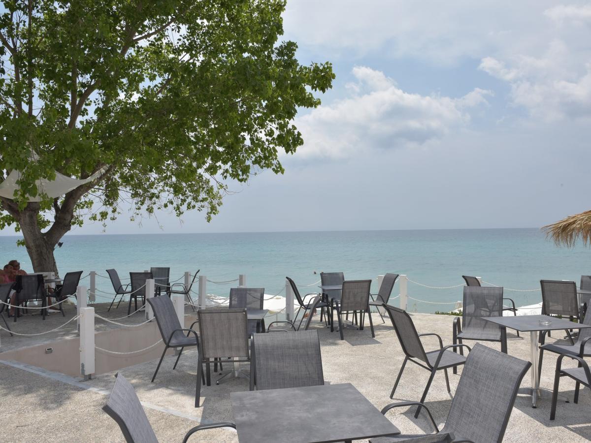 Hotel Australia Sea Front 2*