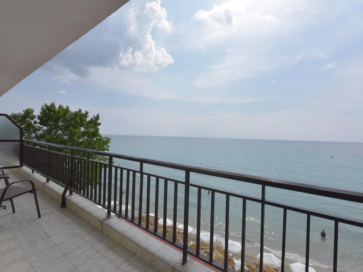 Hotel Australia Sea Front 2*