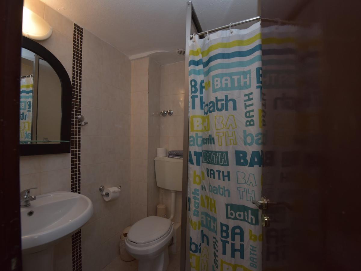Hotel Australia Sea Front 2*
