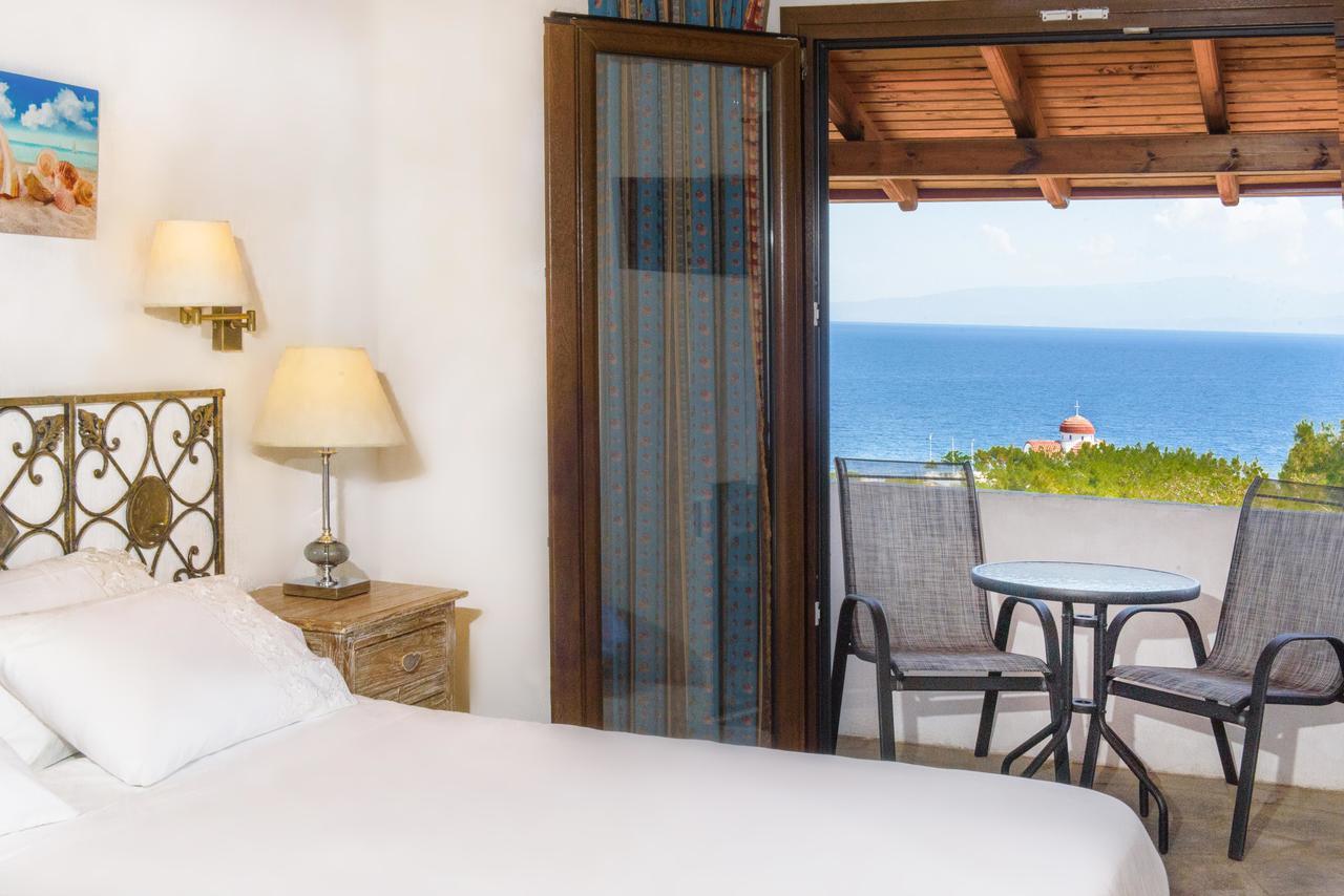Hotel Leandros 3*