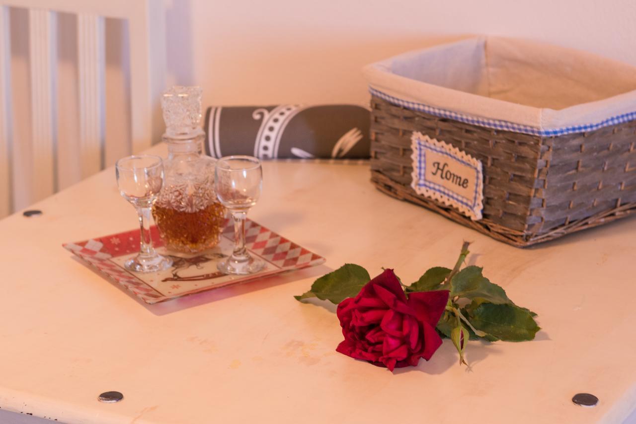 Apartment Geronti Moscha *
