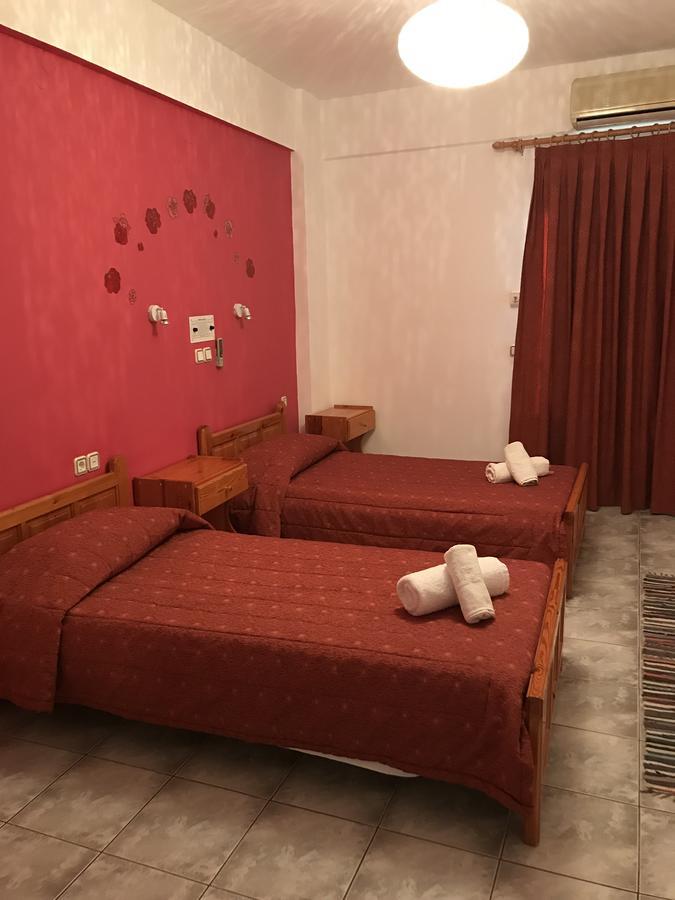 Nikos Guest house