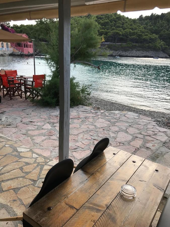 Assos Sea Front Apartment Kefalonia Island