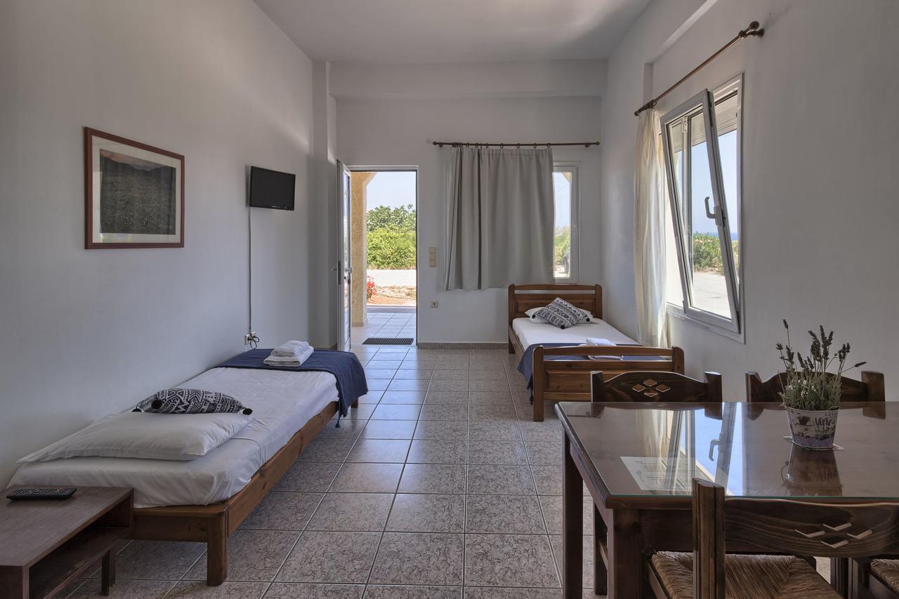 Anthemis Aparthotel