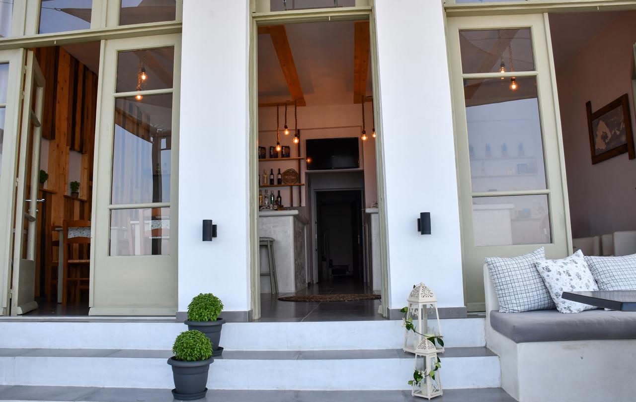Akro Guest house