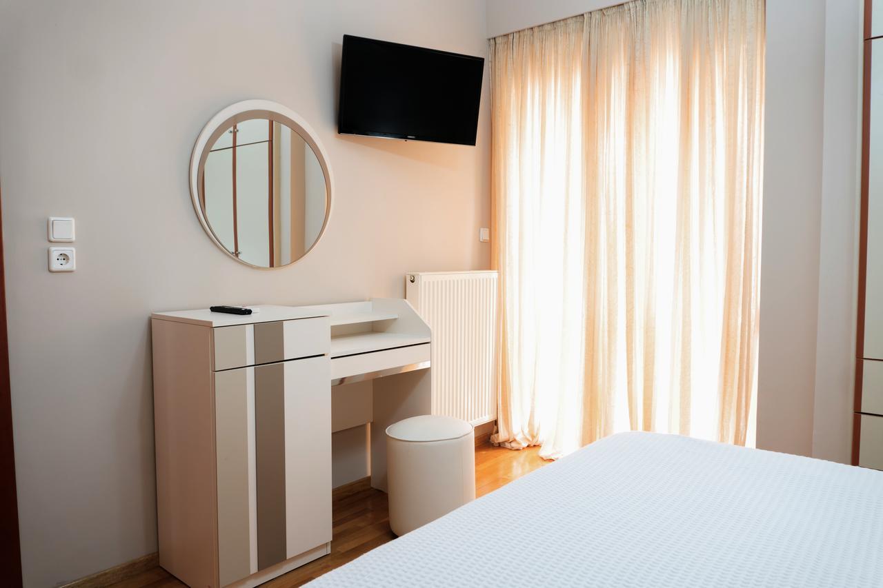 Kouros Center Apartment *