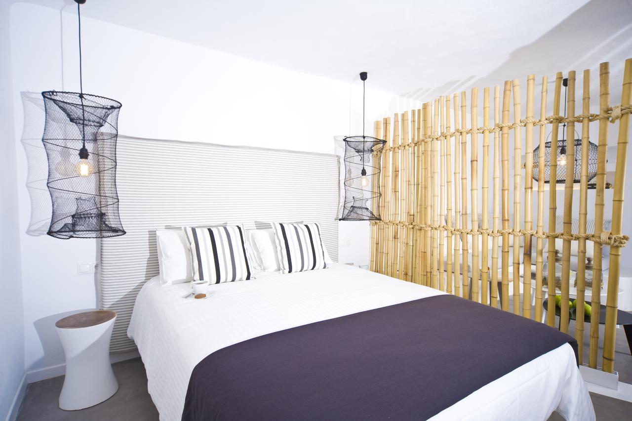 Almyra Aparthotel 3*