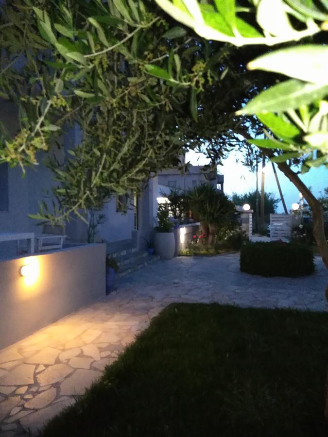 Nikolas Apartment *