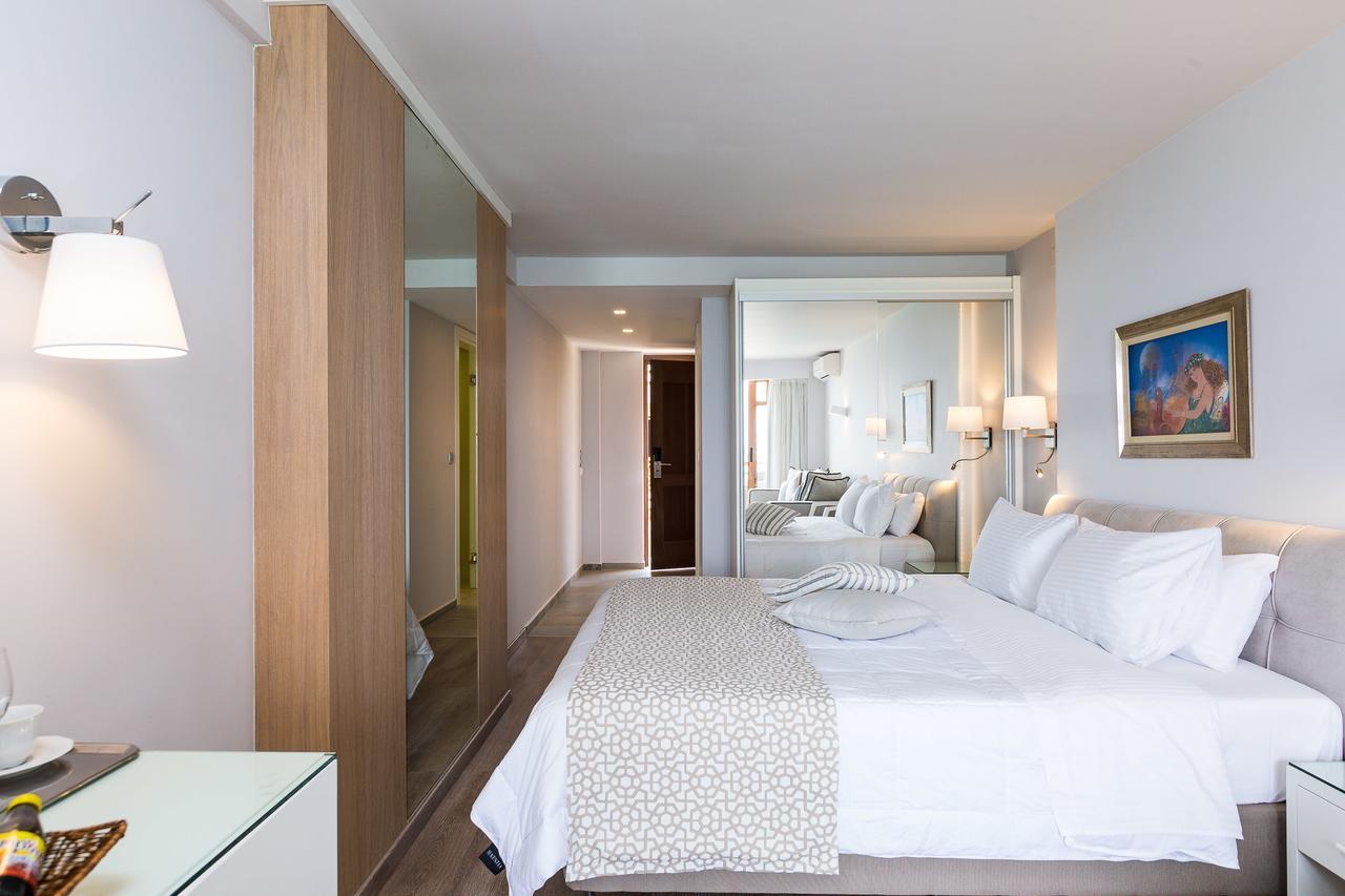 Hotel Ammos Suites 4*