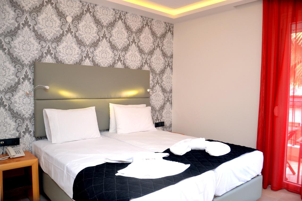 Olympia Hotel 3*