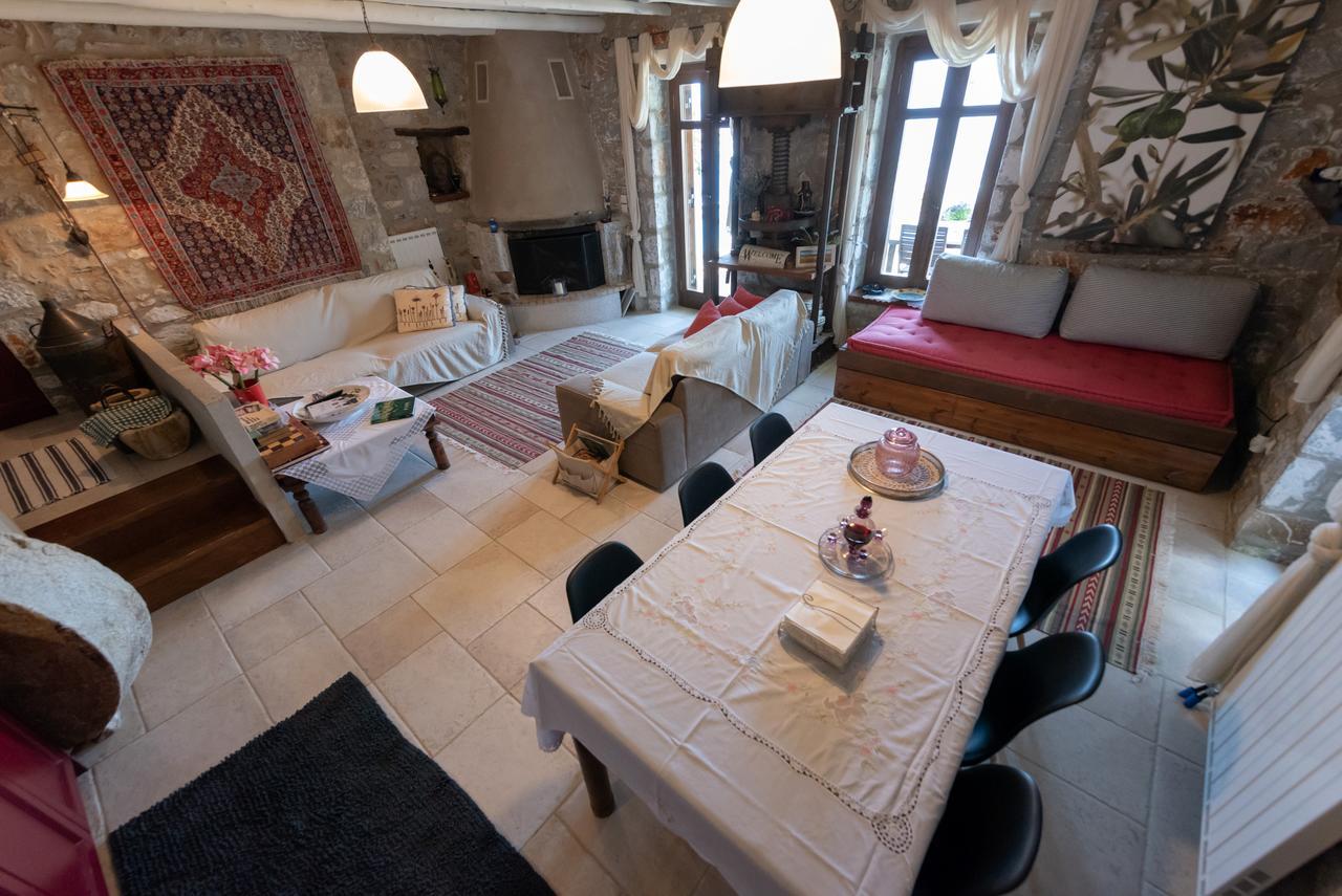 Luxury Stonehouse Verga *
