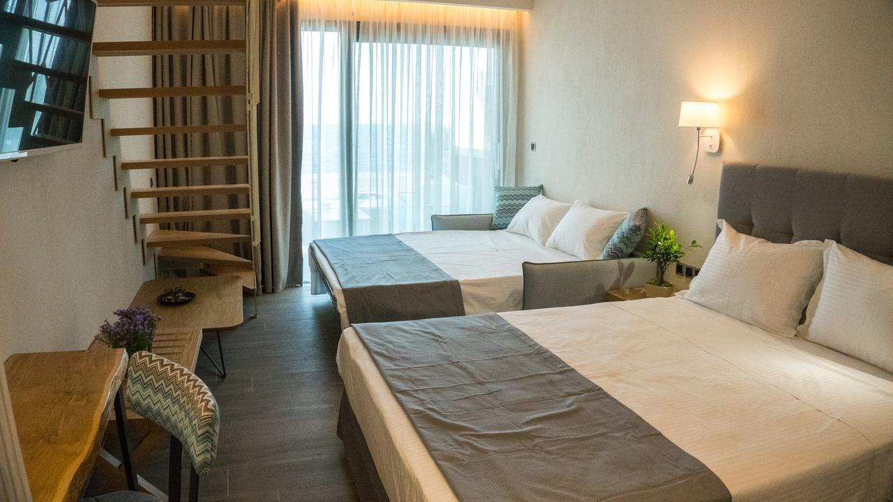 Costa Domus Blue Luxury Nikiti (Sithonia)