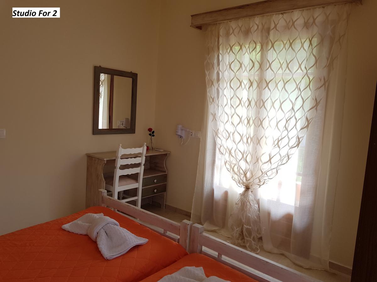 Aparthotel Varvara & Ii