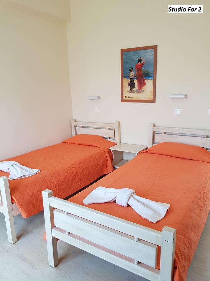Varvara & Ii Aparthotel *