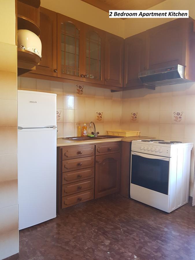 Aparthotel Varvara & Ii Peroulades (Corfu)