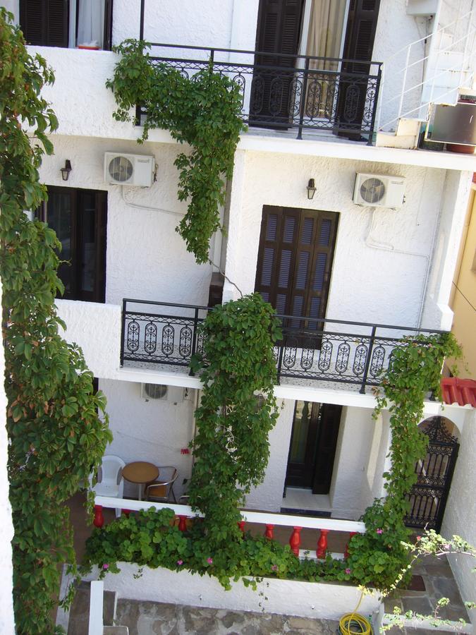 Odysseas Guest house
