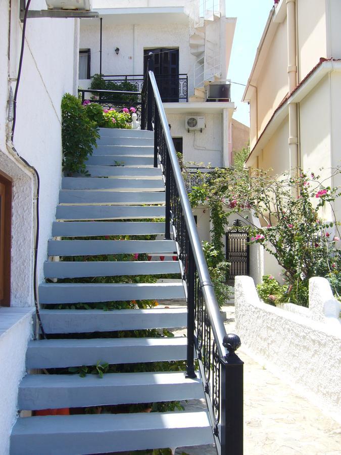 Odysseas 2*