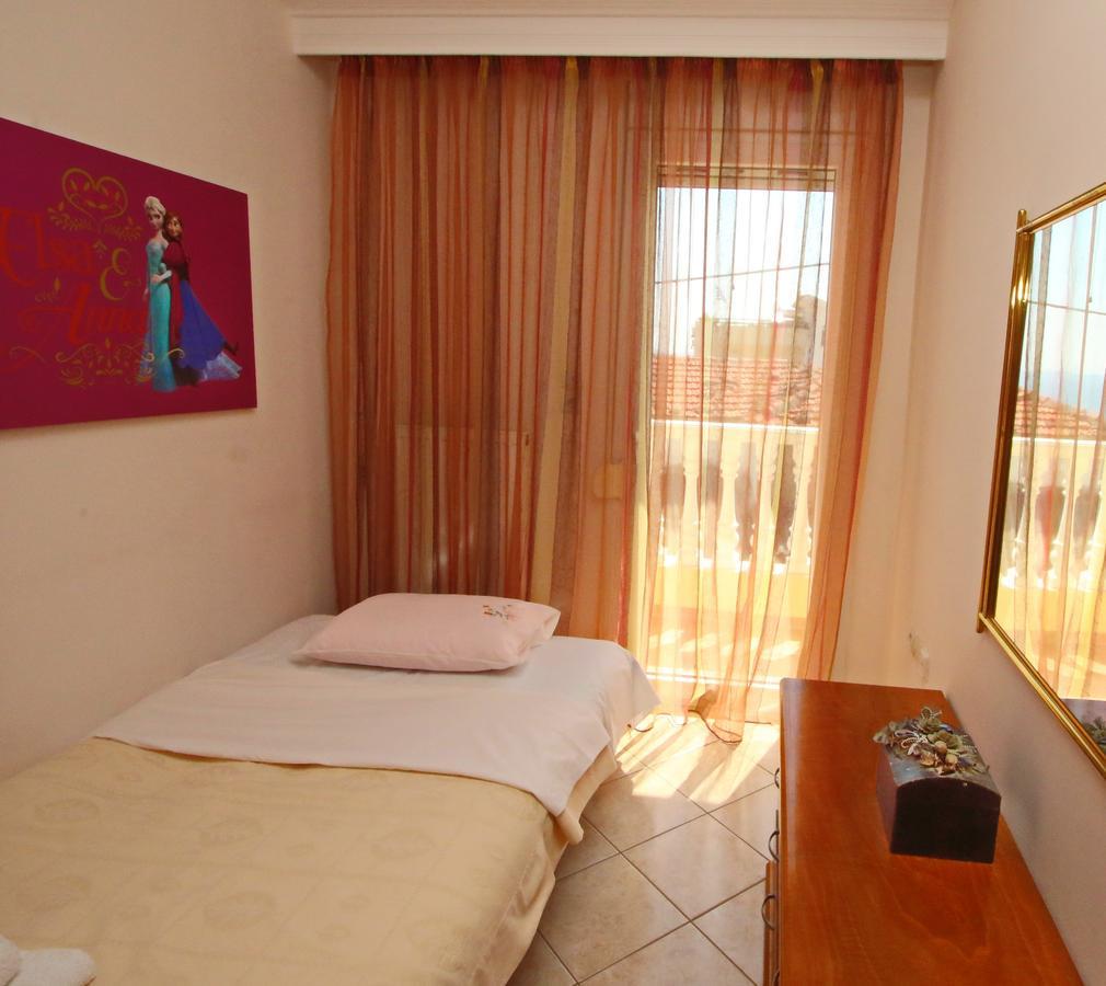 Apartment Giannis *