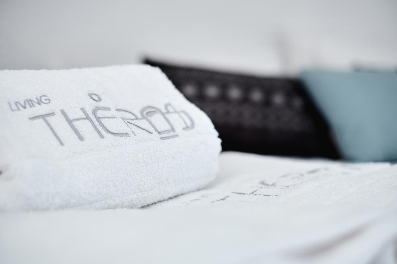 Living Theros Luxury