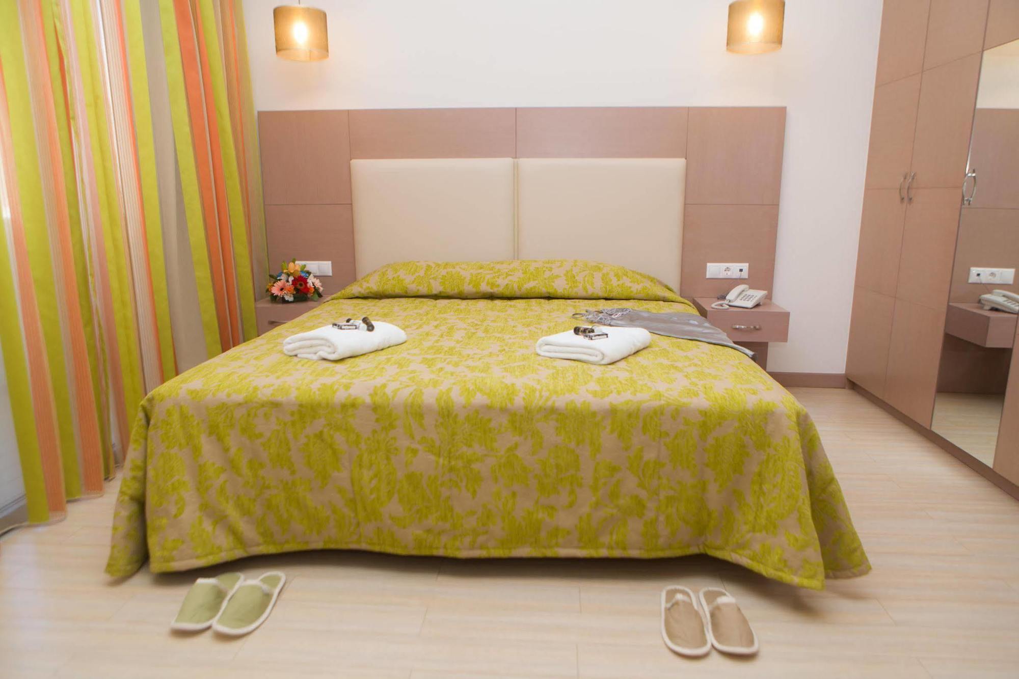 Hotel Panormo Panormos (Crete)