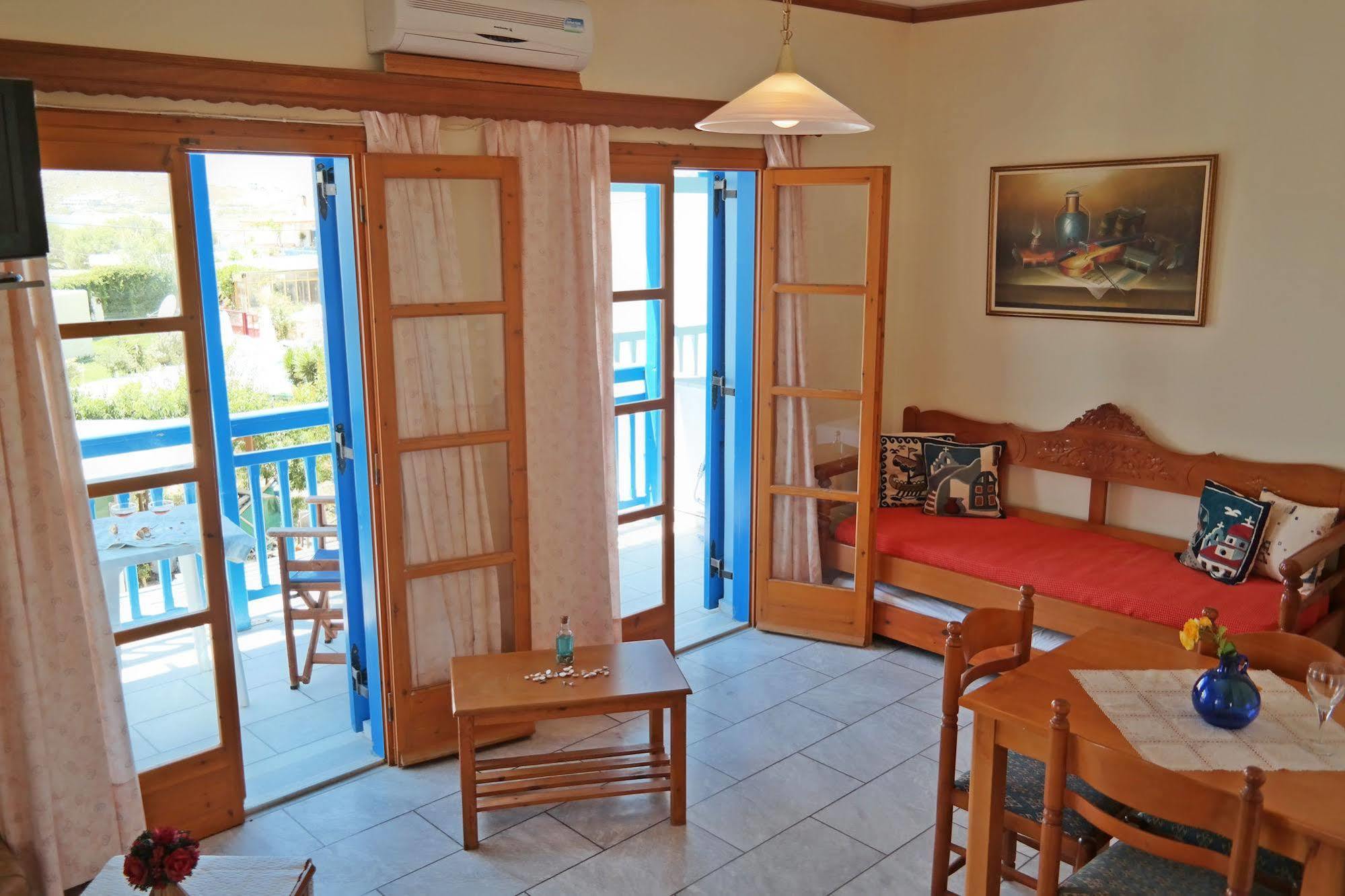Guest house Karabatsis